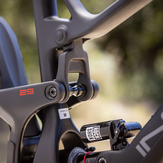 TRACER 29 FRAME SATIN BLACK