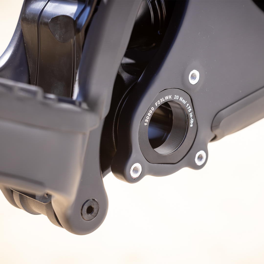 TRACER 29 FRAME SATIN BLACK