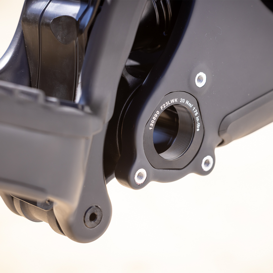 TRACER 29 FRAME SATIN BLACK