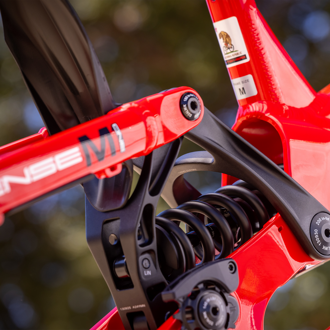 M1 Downhill Mountain Bike 203MM of rear suspension, linear and progressive settings.