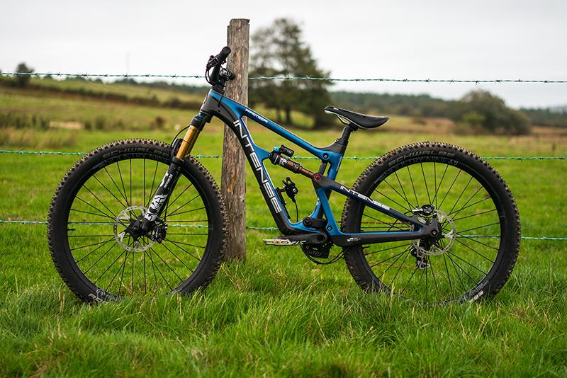 Pro Bike: Daryl Brown’s INTENSE Primer 275