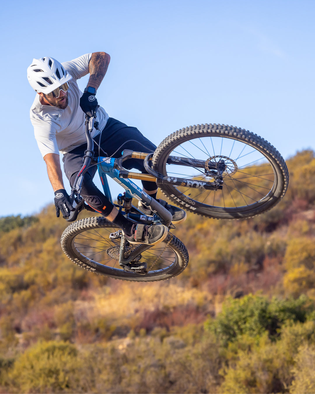 Primer Carbon Mountain Bike | INTENSE – INTENSE Cycleworks LLC