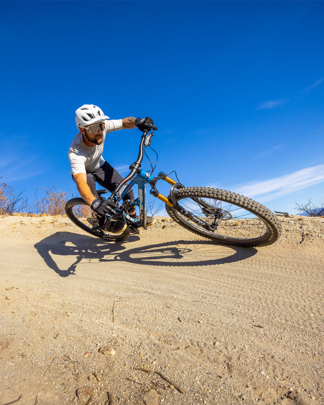 Primer Carbon Mountain Bike | INTENSE – INTENSE Cycleworks LLC