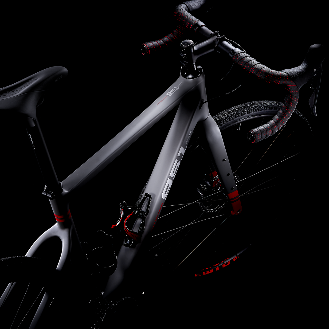 Gravel bike best sale carbon sale