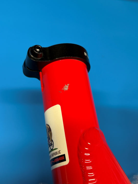 M1 FRAME RED - LARGE - BLEMISH
