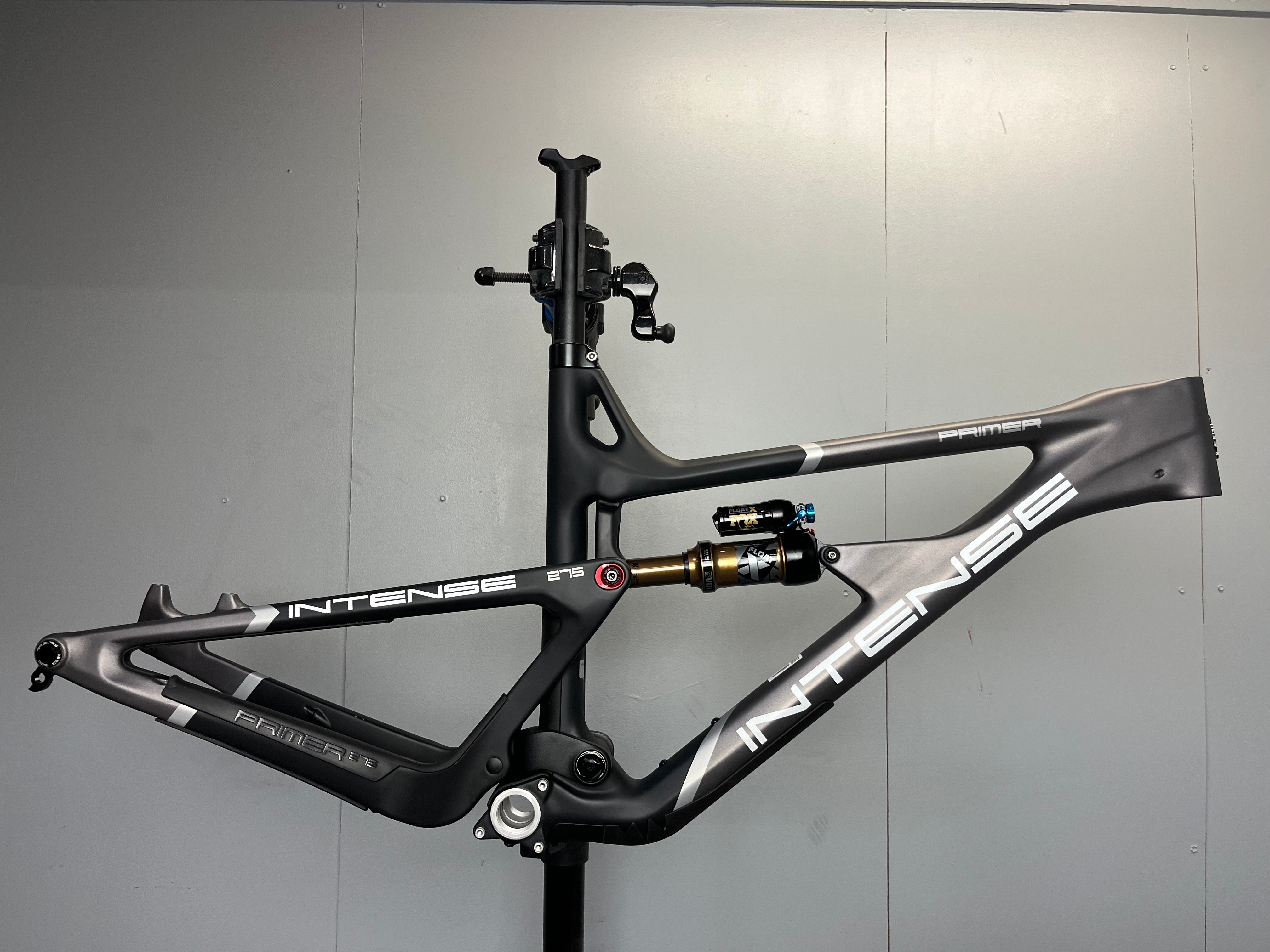 【レア】インテンス　intense MTB Intense 951 Trail Carbon 29 (Large) – South Tampa Bicycle Co.