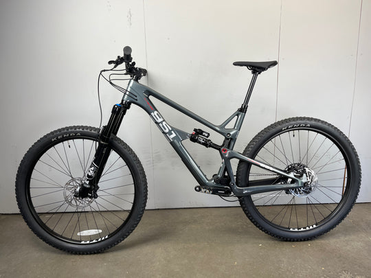 951 SERIES TRAIL - XLARGE - REFURBISHED