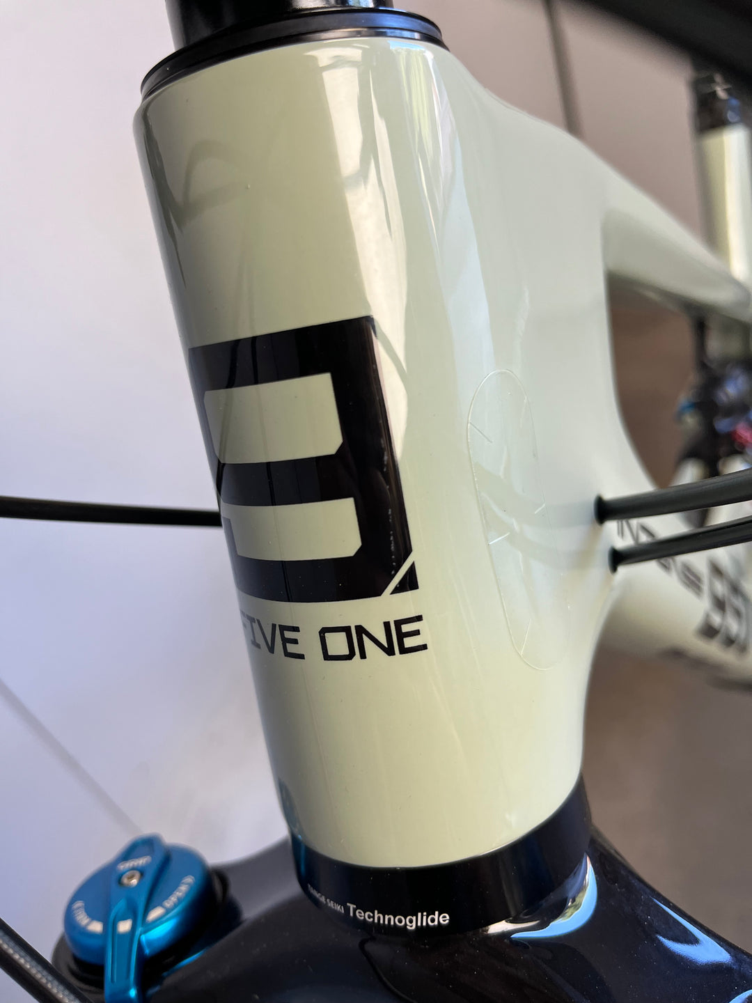 951 SERIES TRAIL (UDH) - XLARGE - REFURBISHED