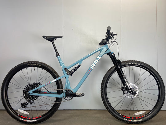 951 SERIES XC BLUE - LARGE - REFURBISHED