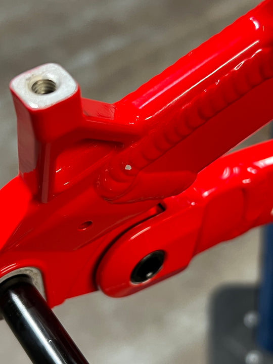 M1 FRAME RED - LARGE - BLEMISH