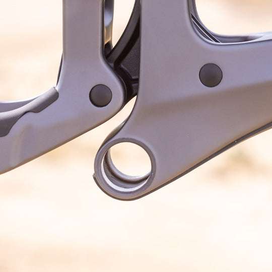 SPIDER FRAME SATIN GRAY