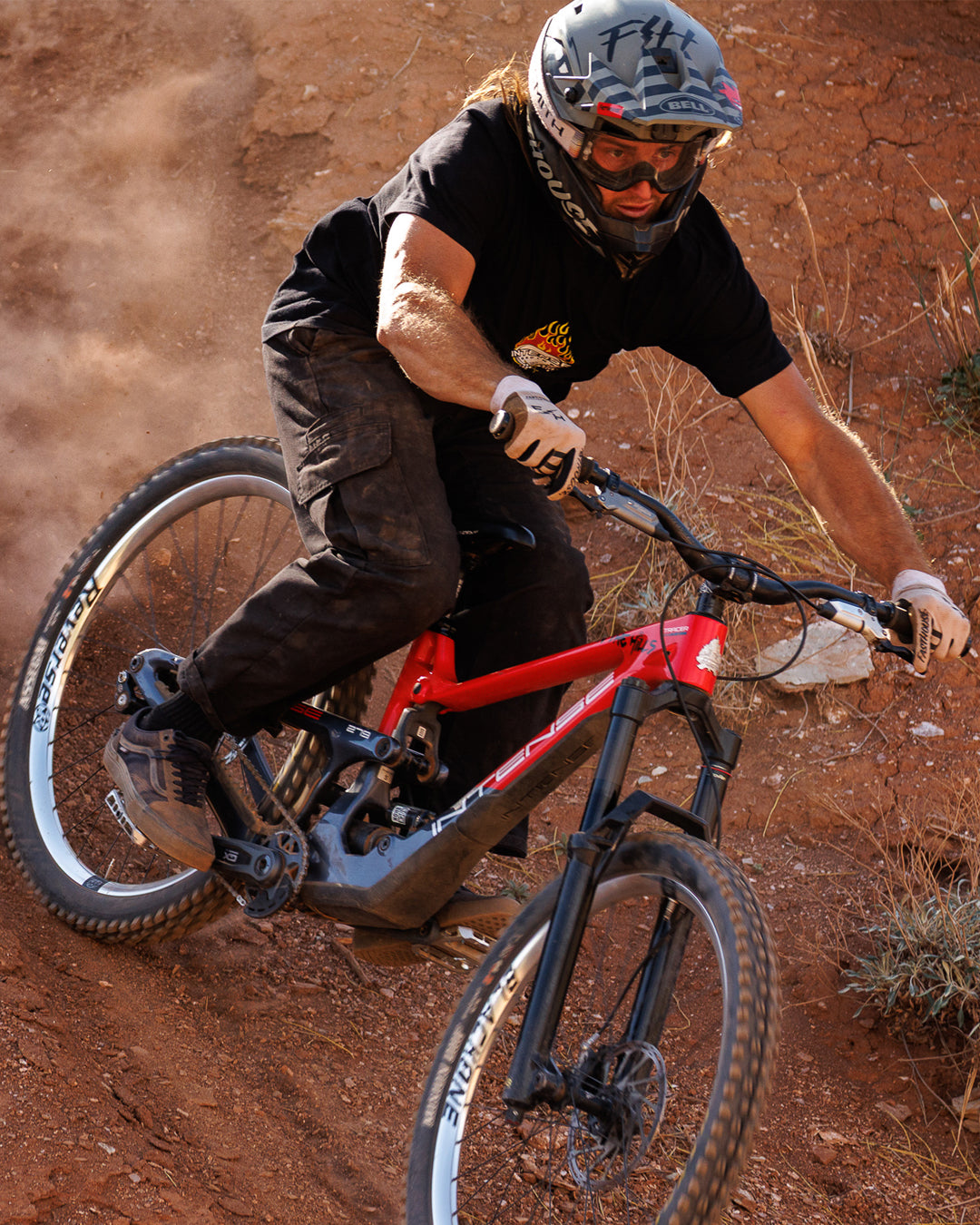Tracer Enduro Mountain Bike | INTENSE – INTENSE LLC
